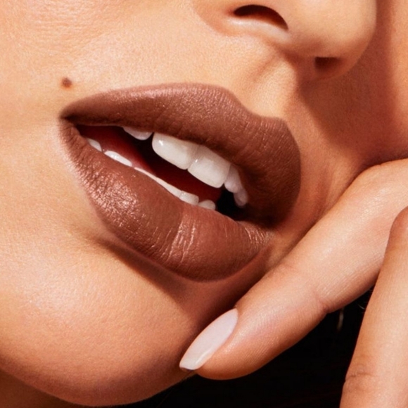 Buxom Full Force Plumping Lipstick - Picture 7 of 13